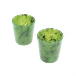 Набор стопок 2 шт из нефрита 4х4х4,5 см 30 мл