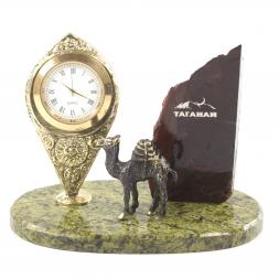 Сувенирные часы "Верблюд" бронза, камень змеевик, яшма