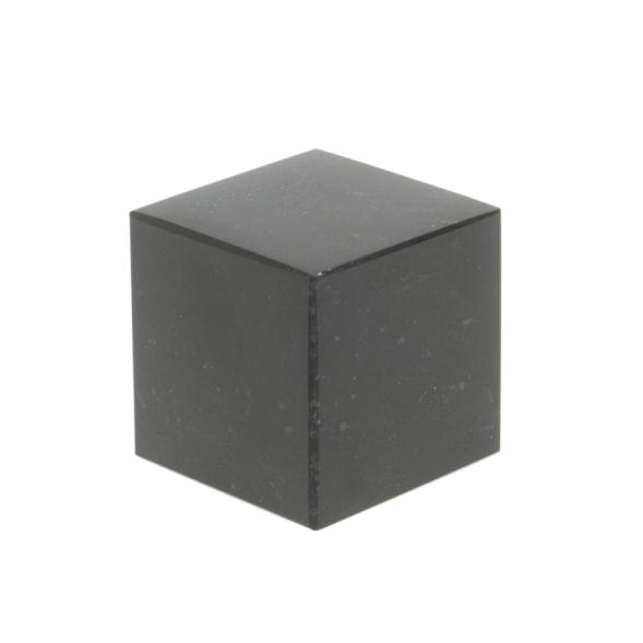 Кубик из черного мрамора 3 см 127592