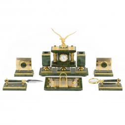 Настольный набор из нефрита "Орел"