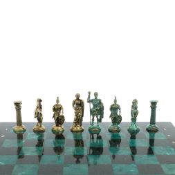 Шахматы "Римские войны" фигуры бронза / патина 44х44 см змеевик