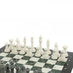 Шахматы подарочные "Стаунтон" 44х44 см мрамор / шабровский змеевик