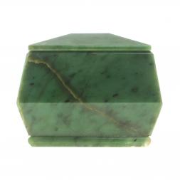 Шкатулка из нефрита "Талисман" 8,5х8,5х7 см