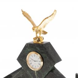 Настольный набор "Орел" из змеевика с бюваром и лотком А4