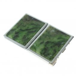 Портсигар 10 сигарет с зажигалкой камень нефрит