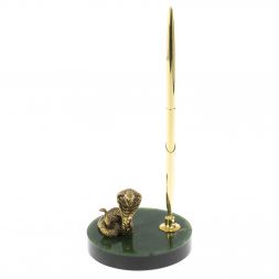 Сувенир "Кобра" с ручкой на нефрите