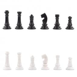 Шахматы из мрамора и змеевика 43х43 см