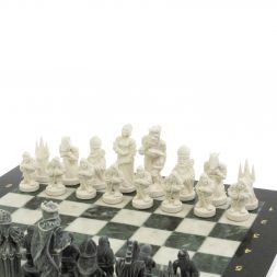 Шахматы "Средневековье" доска 40х40 см мрамор / шабровский змеевик