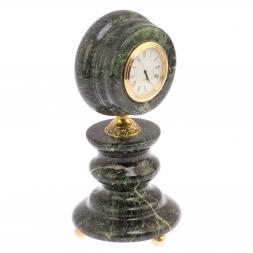 Часы "Маяк" из змеевика