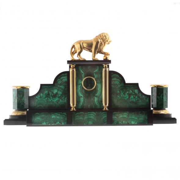 Настольный набор из малахита &amp;quot;Лев с шаром&amp;quot; с лампой 124399