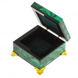 Шкатулка из малахита на ножках из бронзы 6,5х6,5х4 см