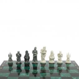 Шахматы &amp;quot;Средневековье&amp;quot; шабровский змеевик 40х40 см