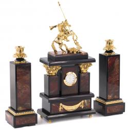 Каминные часы с подсвечниками "Святой Георгий" камень яшма бронза