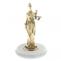 Статуэтка "Фемида" на подставке из мрамора