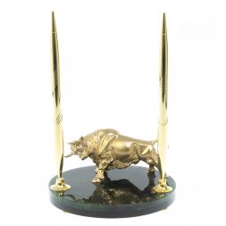 Статуэтка "Бык" из бронзы и нефрита 13,5х13,5х22,5 см