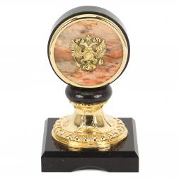 Настольная принадлежность подставка "Герб России" камень яшма долерит