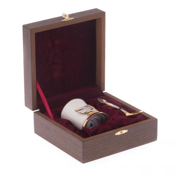 Кофейная чашка &amp;quot;Белый лебедь&amp;quot; фарфор 80 мл в подарочной упаковке Златоуст