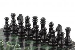 Каменные шахматы из нефрита и габродиабаза доска 38х38 см