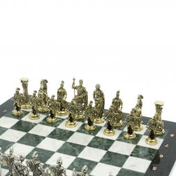 Шахматы "Римские воины" доска 44х44 см из мрамора и змеевика