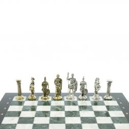 Шахматы "Римские воины" доска 44х44 см из мрамора и змеевика