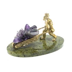 Статуэтка "Старатель с тачкой" бронза / змеевик / аметист