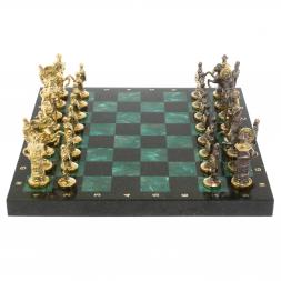 Шахматы подарочные "Богатыри" 40х40 см из змеевика