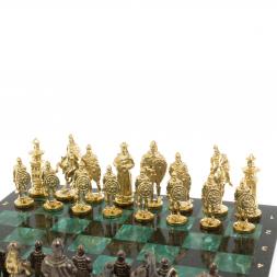 Шахматы подарочные "Богатыри" 40х40 см из змеевика