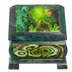 Шкатулка с иллюстрацией "Хозяйка медной горы" н1 13х10х7,5 см