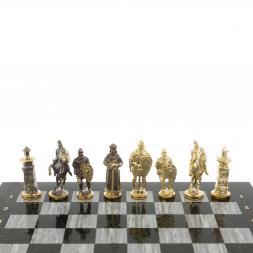 Шахматы подарочные "Богатыри" из змеевика и серого мрамора 44х44 см