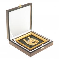 Панно "Подкова с лошадью" из нефрита