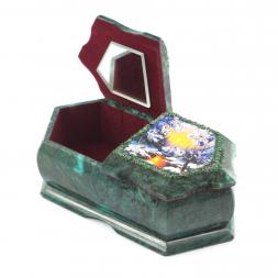Шкатулка из камня змеевик "Хозяйка медной горы - Зимний пейзаж" 20х10х7,5 см