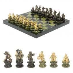 Шахматы "Спортивные" из бронзы и змеевика