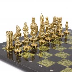 Шахматы подарочные "Камелот" из бронзы и змеевика 40х40 см