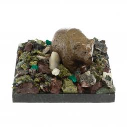 Сувенир "Мишка у камня" змеевик
