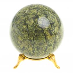 Шар из светло-зеленого змеевика 7 см