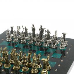 Шахматы &amp;quot;Римские лучники&amp;quot; доска 28х28 см из змеевика