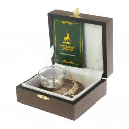 Икорница на агате "Стерлядка" Златоуст