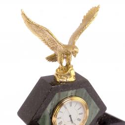 Настольный набор из офиокальцита "Орел"