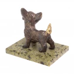 Статуэтка из бронзы "Чихуахуа" змеевик