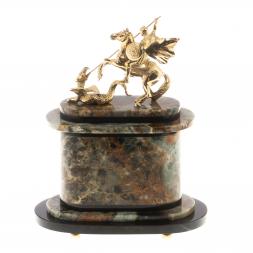 Часы "Георгий Победоносец" из офиокальцита