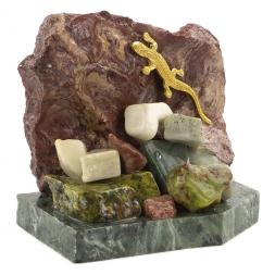 Сувенир &amp;quot;Ящерица на скале&amp;quot; змеевик лемезит