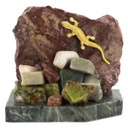 Сувенир &amp;quot;Ящерица на скале&amp;quot; змеевик лемезит