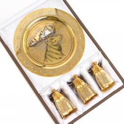 Подарочный набор "Лось" тарелка и 3 стопки перевертыша Златоуст