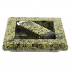 Подарочный набор Пепельница с зажигалкой из змеевика