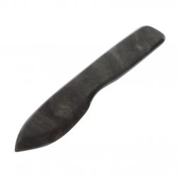 Нож каменный из серого обсидиана с иризацией