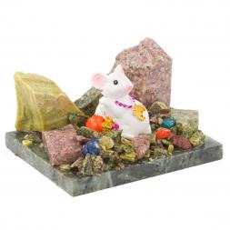 Сувенир "Мышка белая с евро" змеевик самоцветы