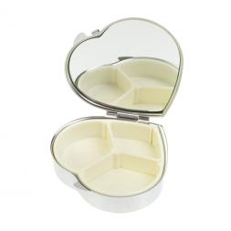 Таблетница "Сердце" с ящерицей на 3 отделения змеевик цвет серебро