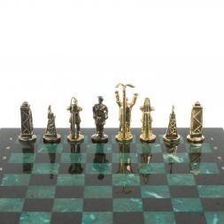 Шахматы сувенирные "Нефтяники" 44х44 см шабровский змеевик
