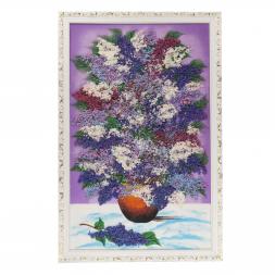 Картина с рисунком из камня "Натюрморт сирень в горшке" 87х57 см белый багет на сиреневом фоне