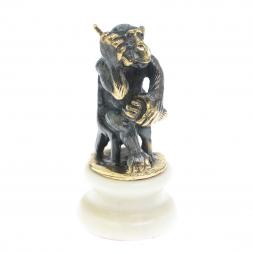 Статуэтка "Обезьяна с телефоном" мрамор бронза